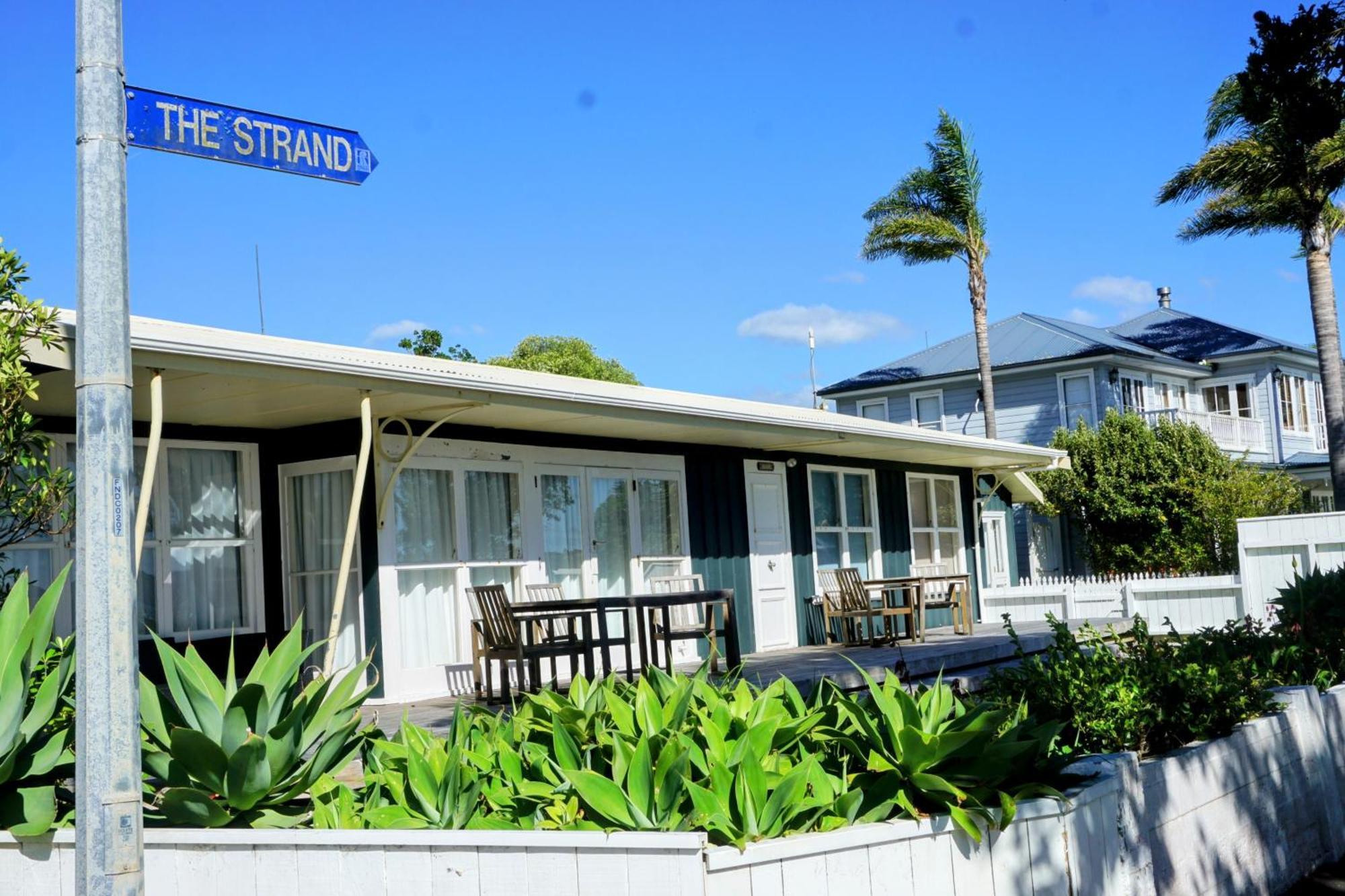 Last On The Strand, Russell - The Boathouse Экстерьер фото
