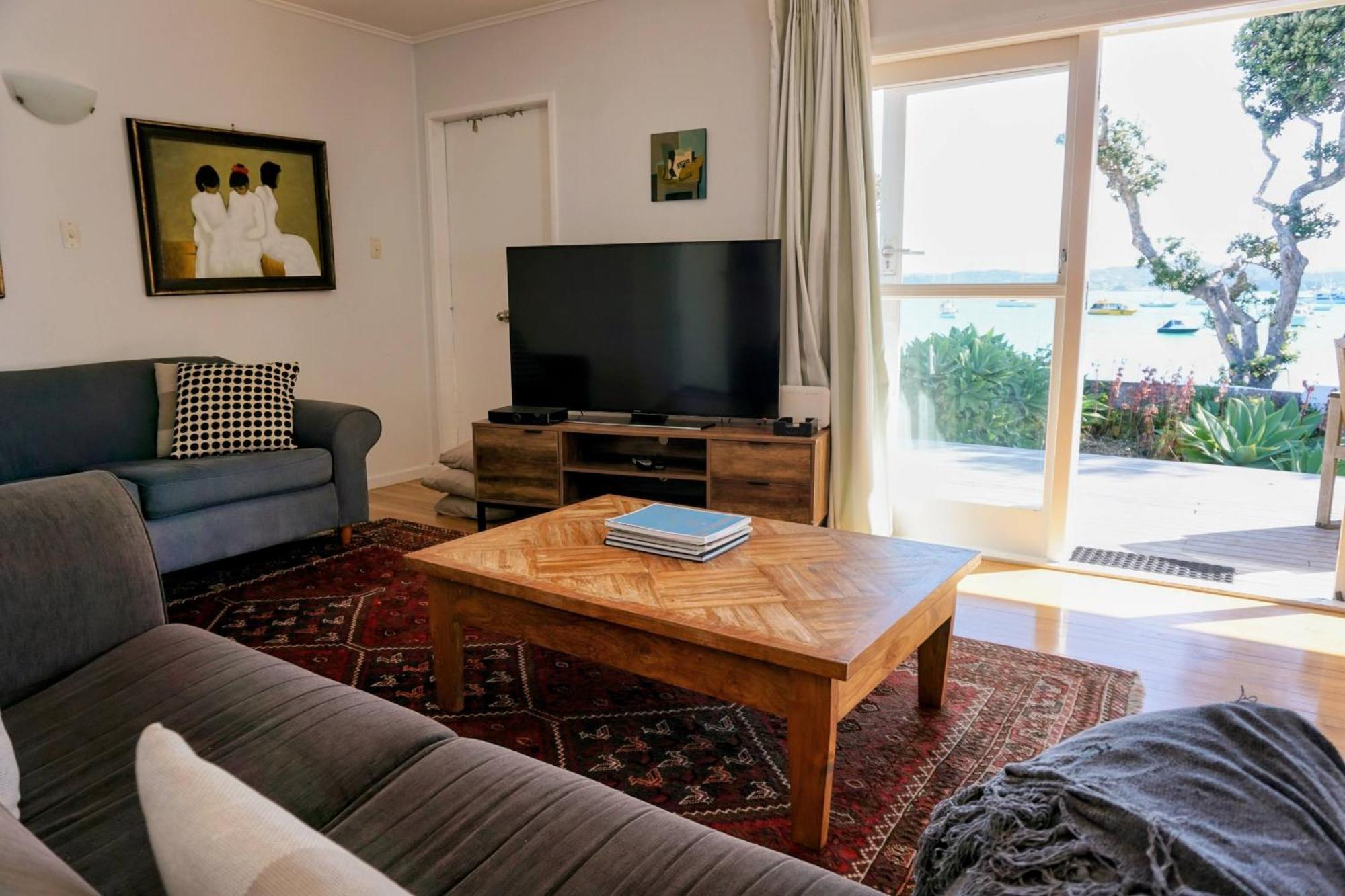 Last On The Strand, Russell - The Boathouse Экстерьер фото